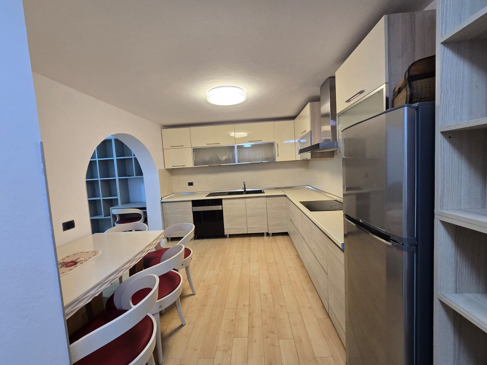 Apartament te Shkolla e Baletit 3