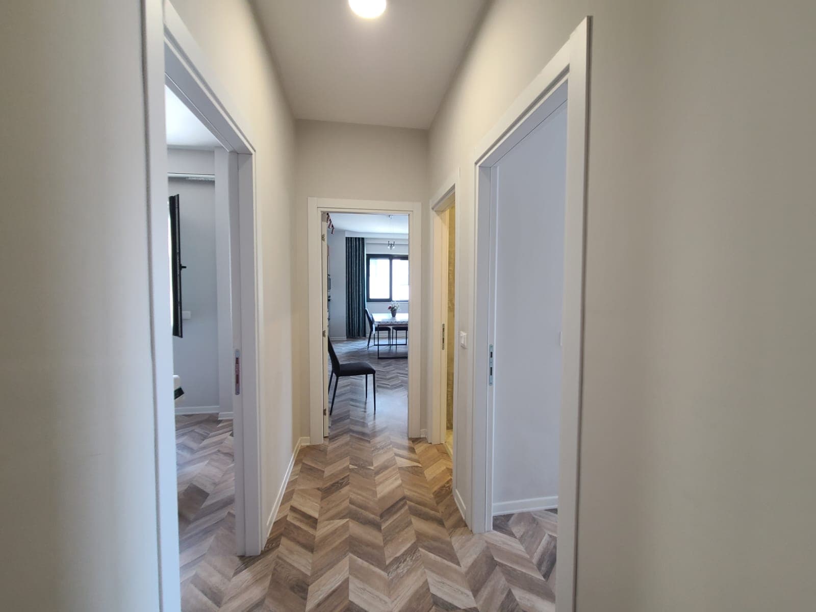Apartament 4