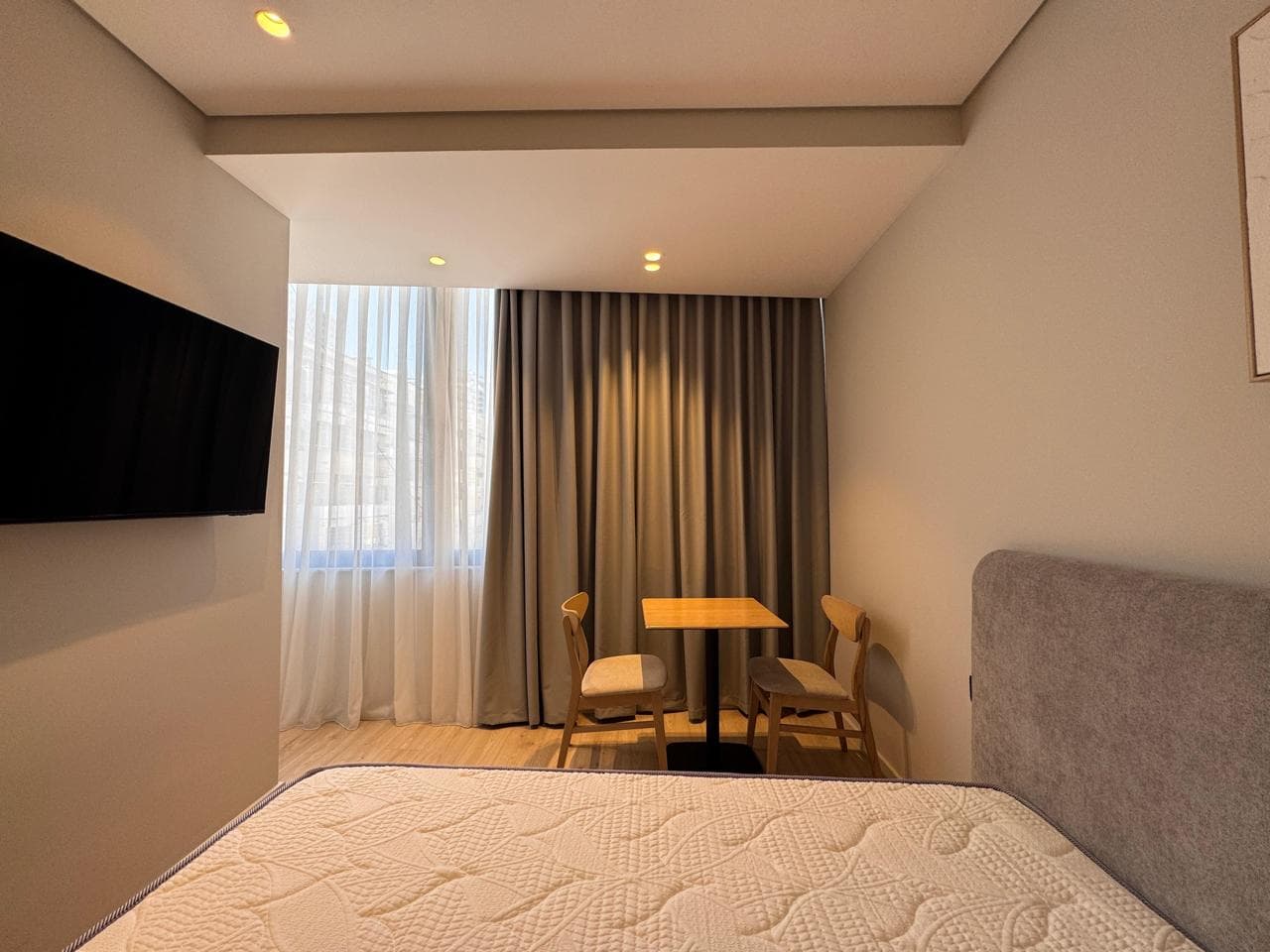 3 Garsoniere per AirBnB 4