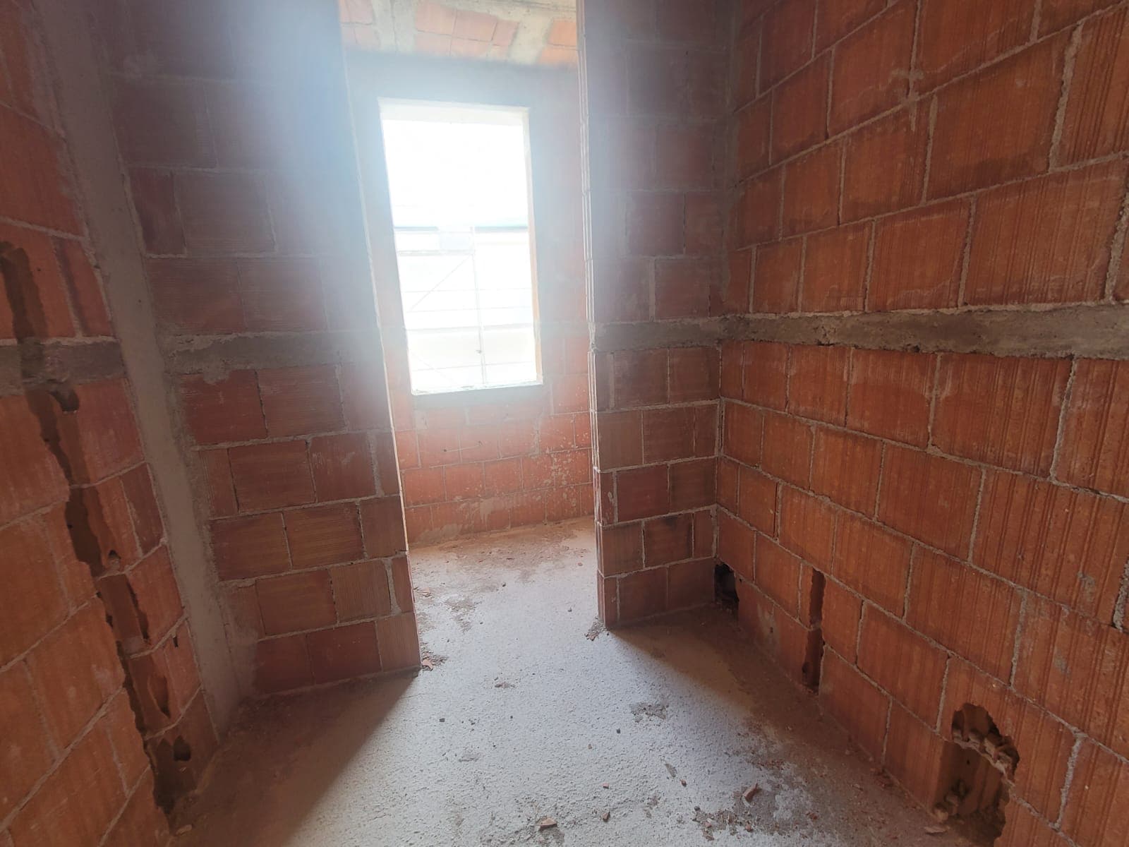 Shitet Apartament 2+1 3