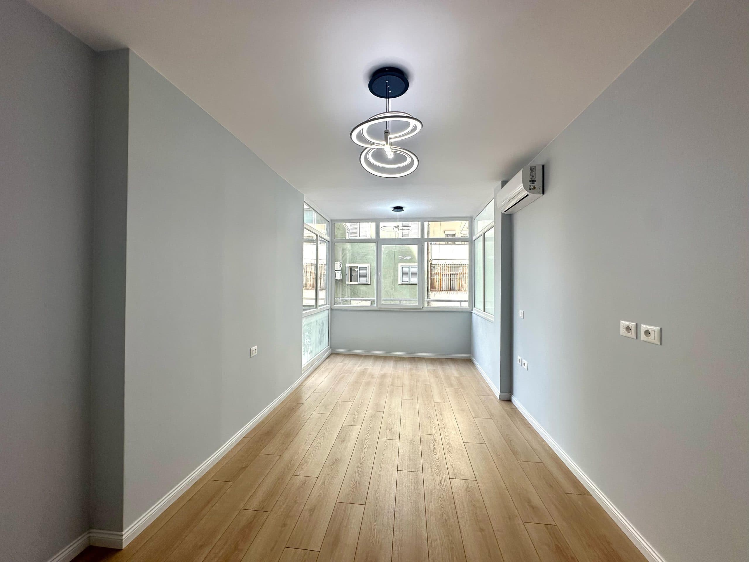 Apartament 4