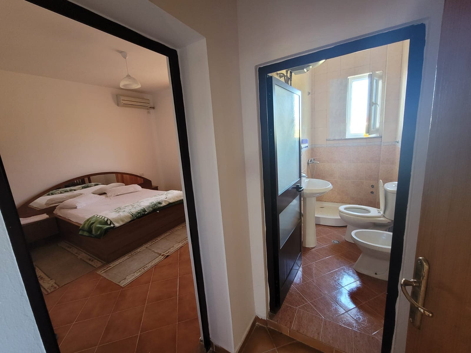 Shitet Hotel 4