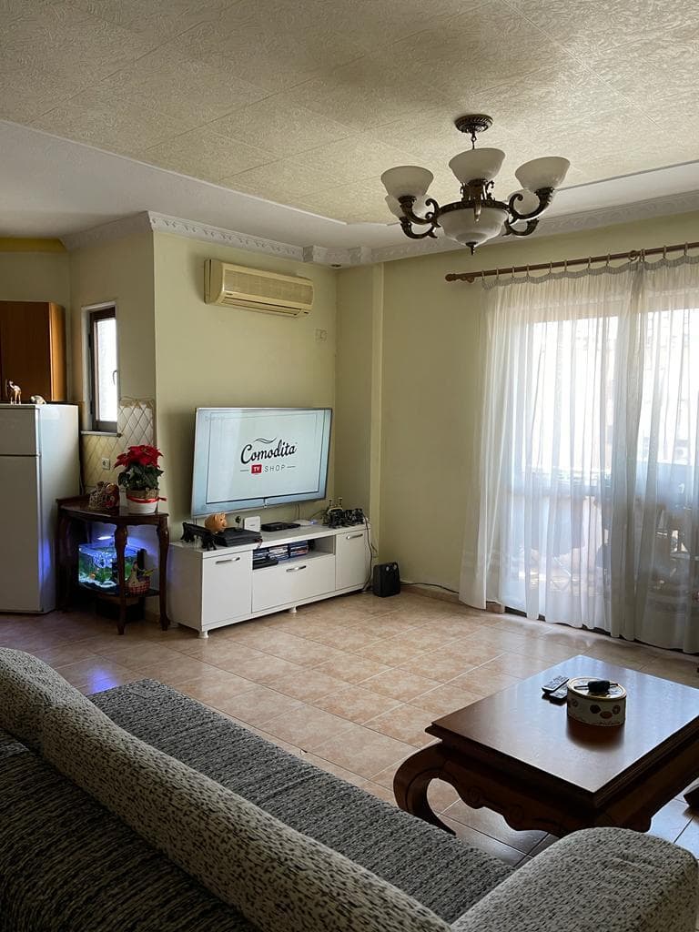 Apartment for sale in Tiranë 4