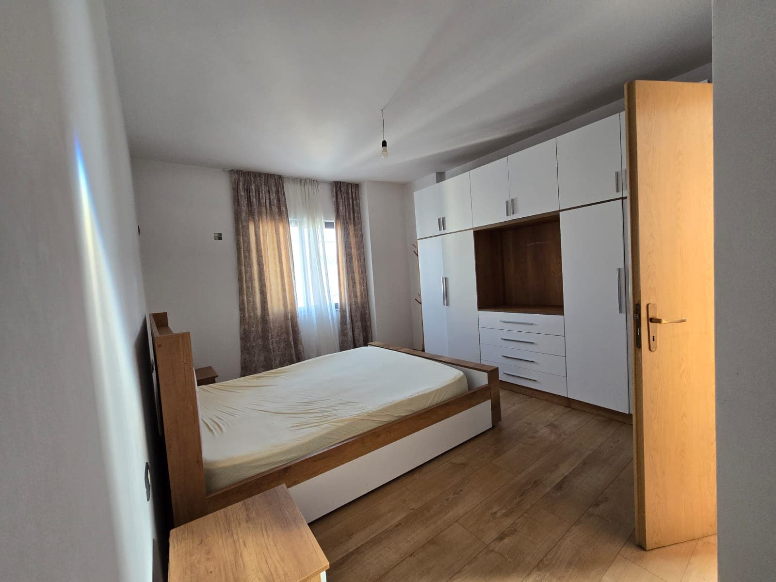 Apartament 4