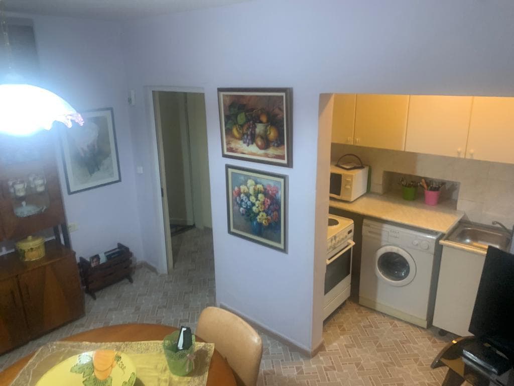 Shitet Apartament