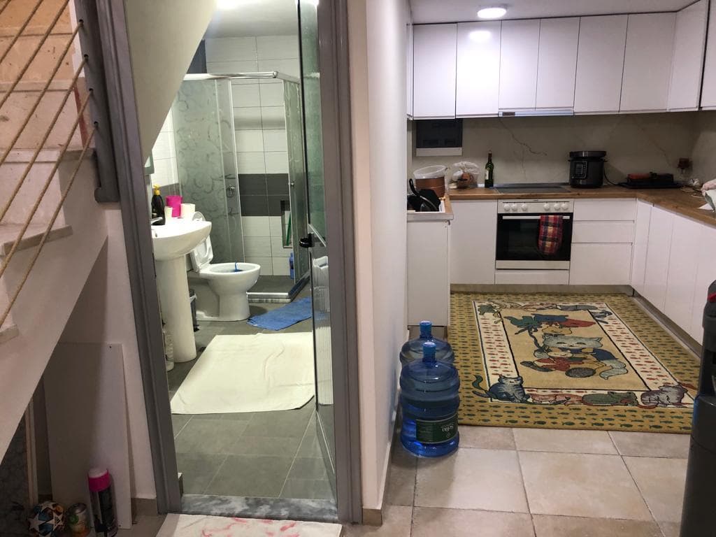 Apartament 4