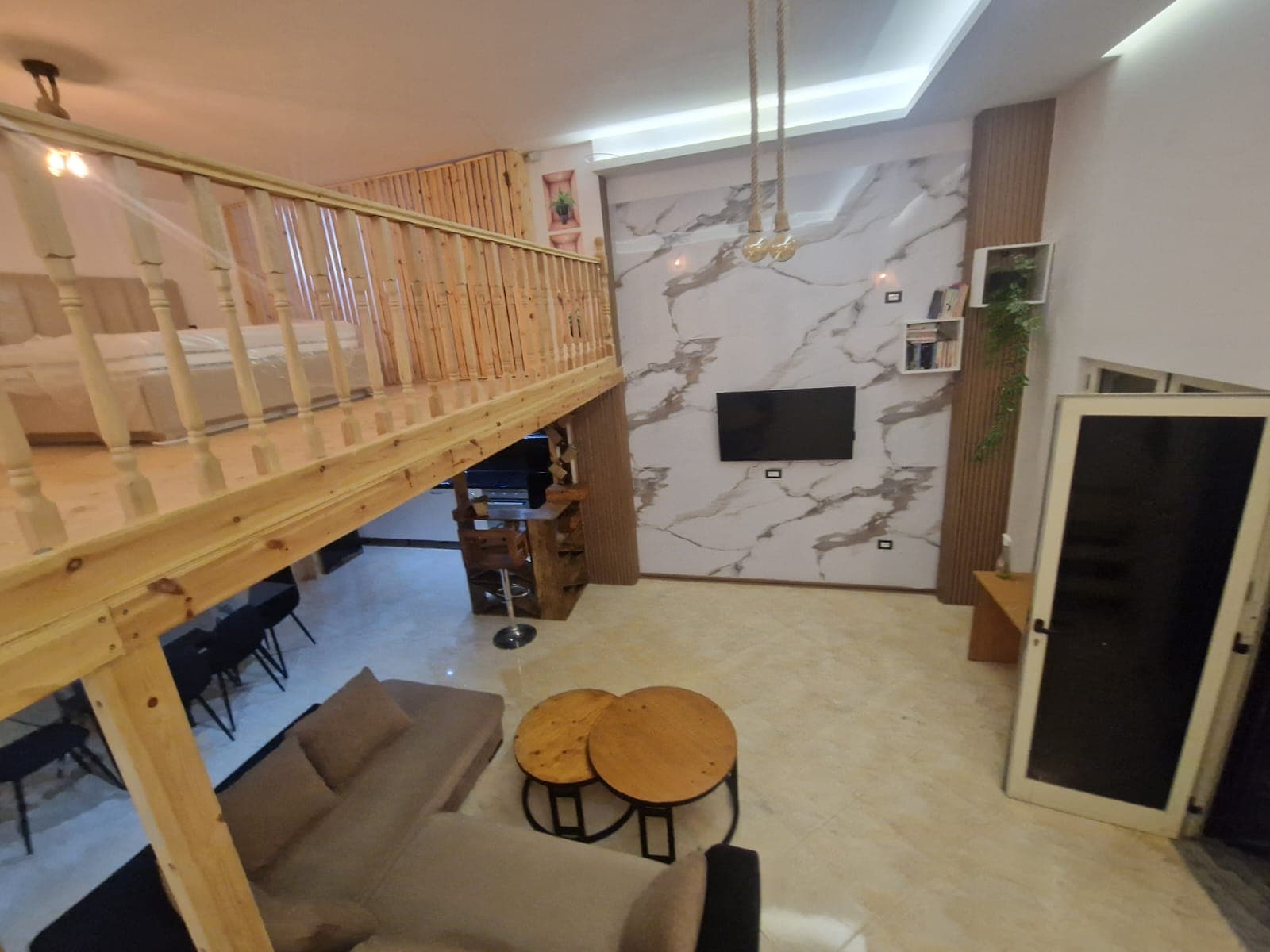 Apartament 4