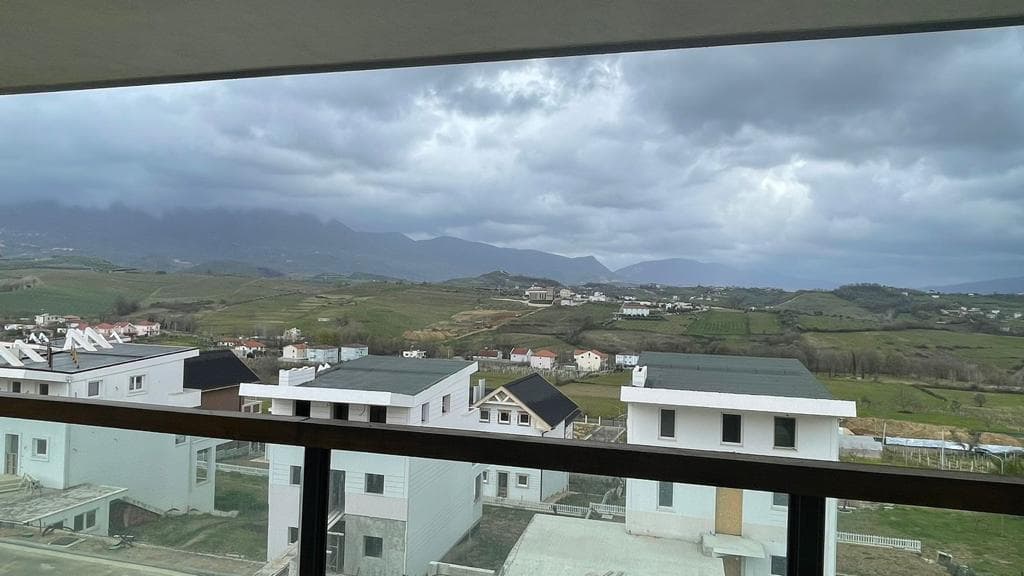 Home for sale in Tiranë 4