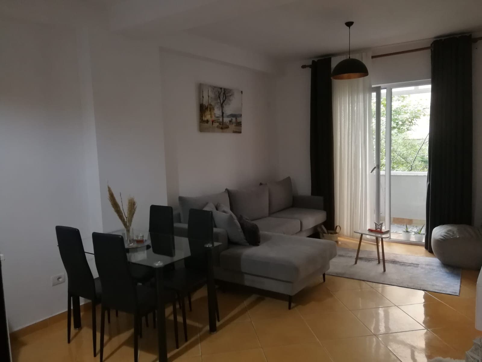 Apartament me Post Parkimi 3