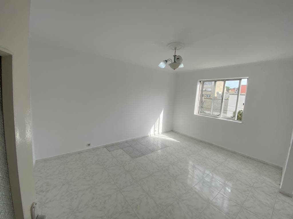 Apartment for sale in Tiranë 3