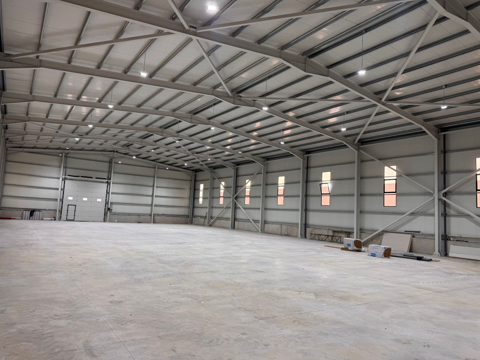 Warehouse for rent in Tiranë 3