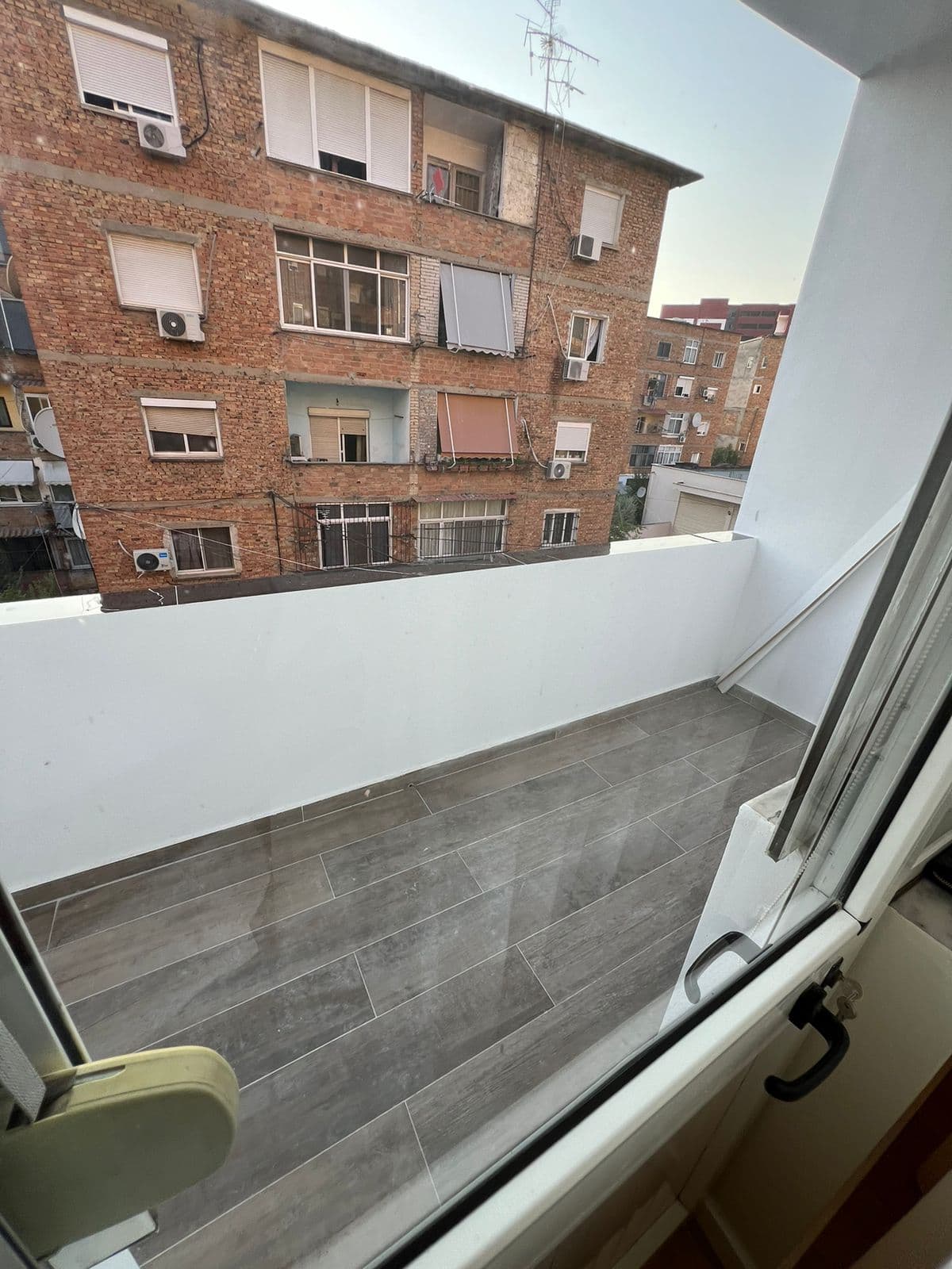 Apartament 4