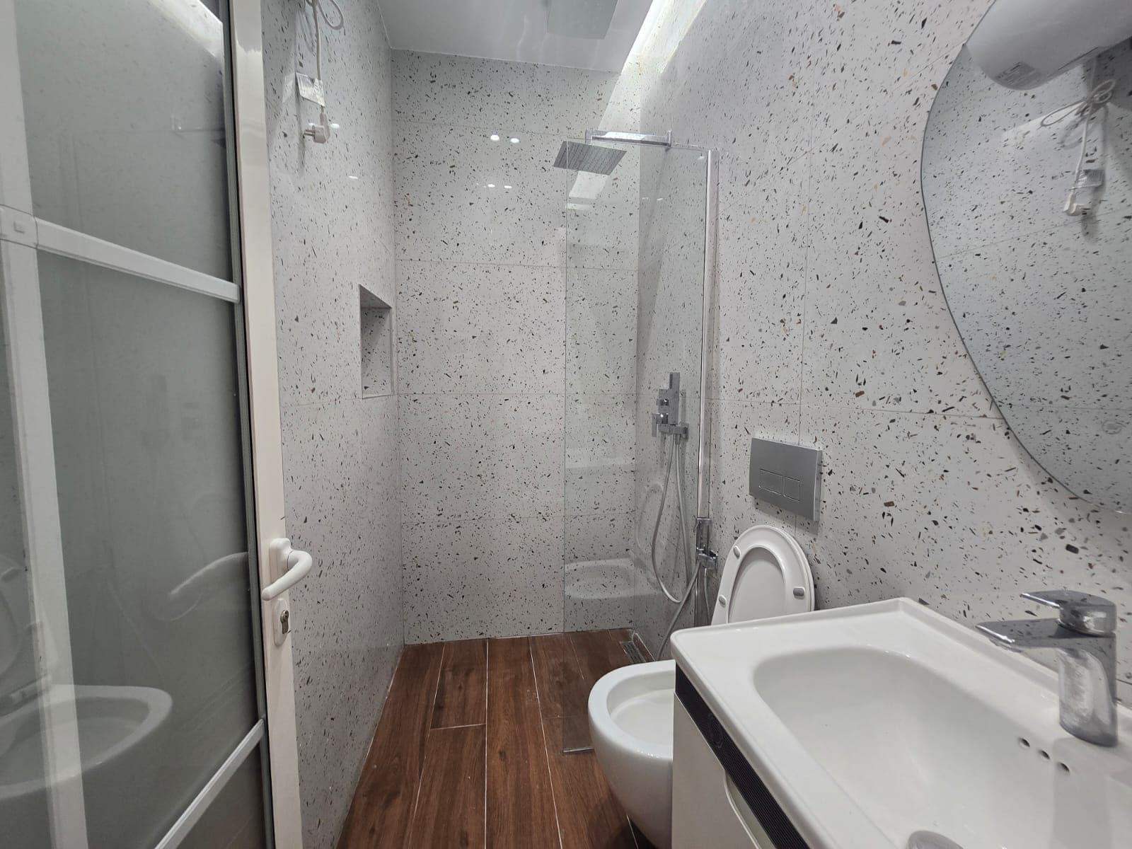 Apartament 4