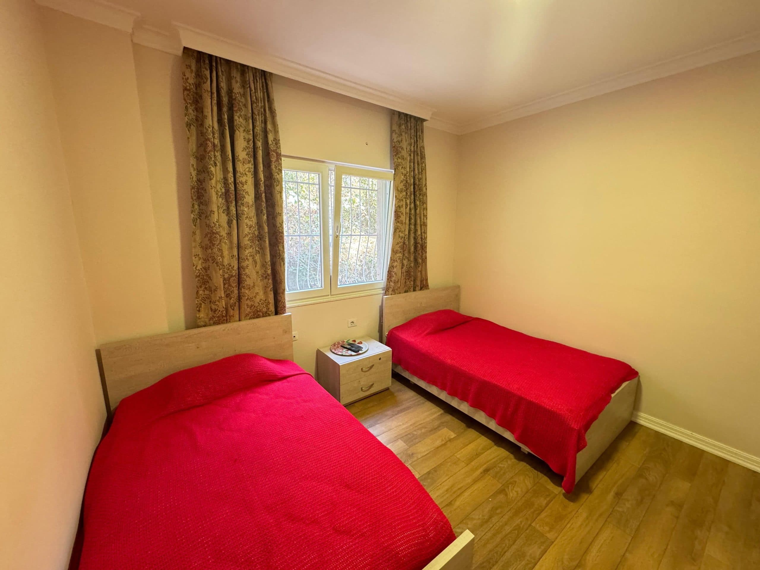 Apartament 4