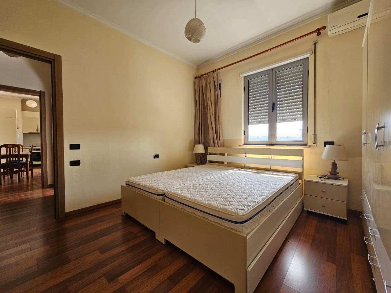 Apartament 4