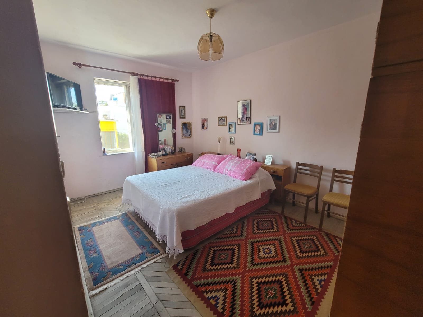 Shitet apartament 3+1 4