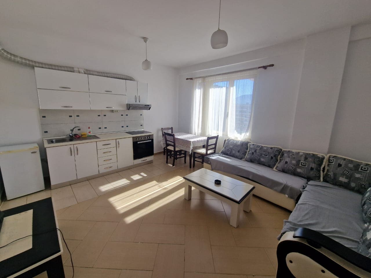 Jepet me Qera Apartmant 1+1