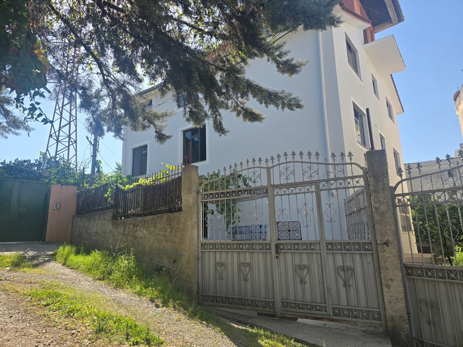 Shtepi Private 2