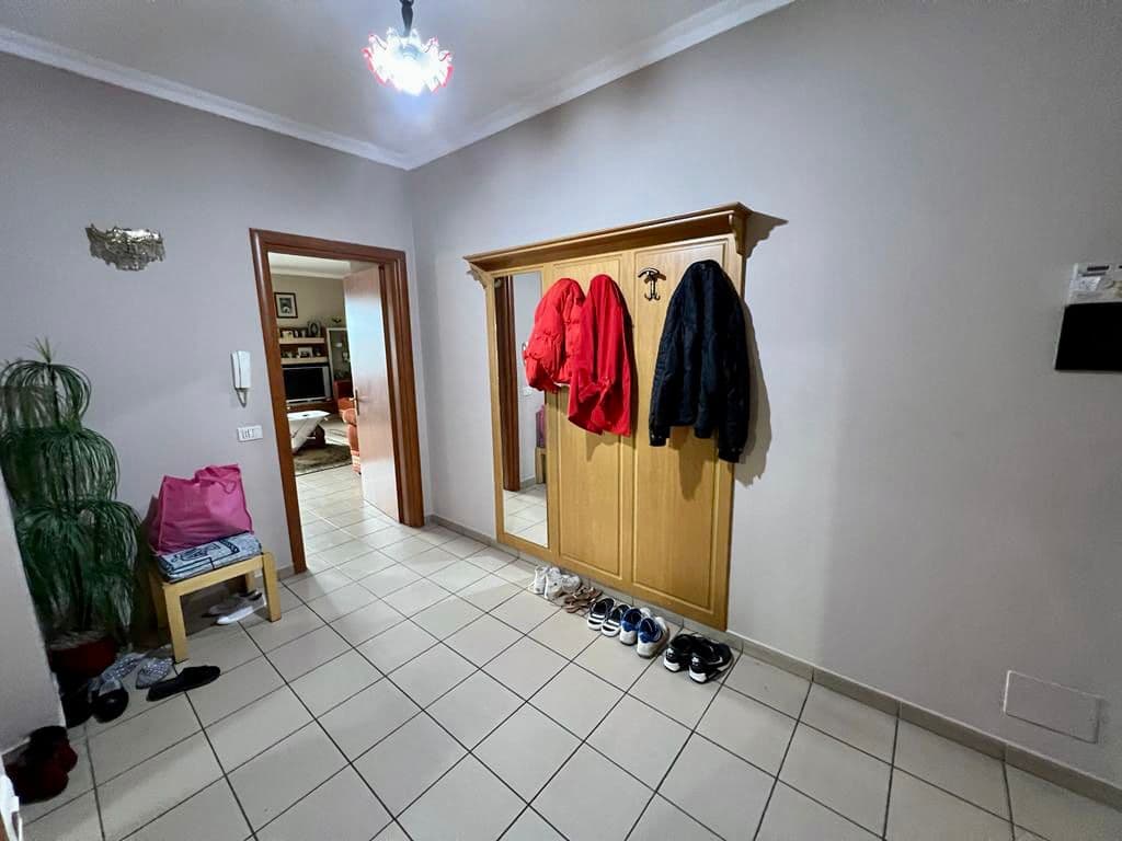 Apartament 4