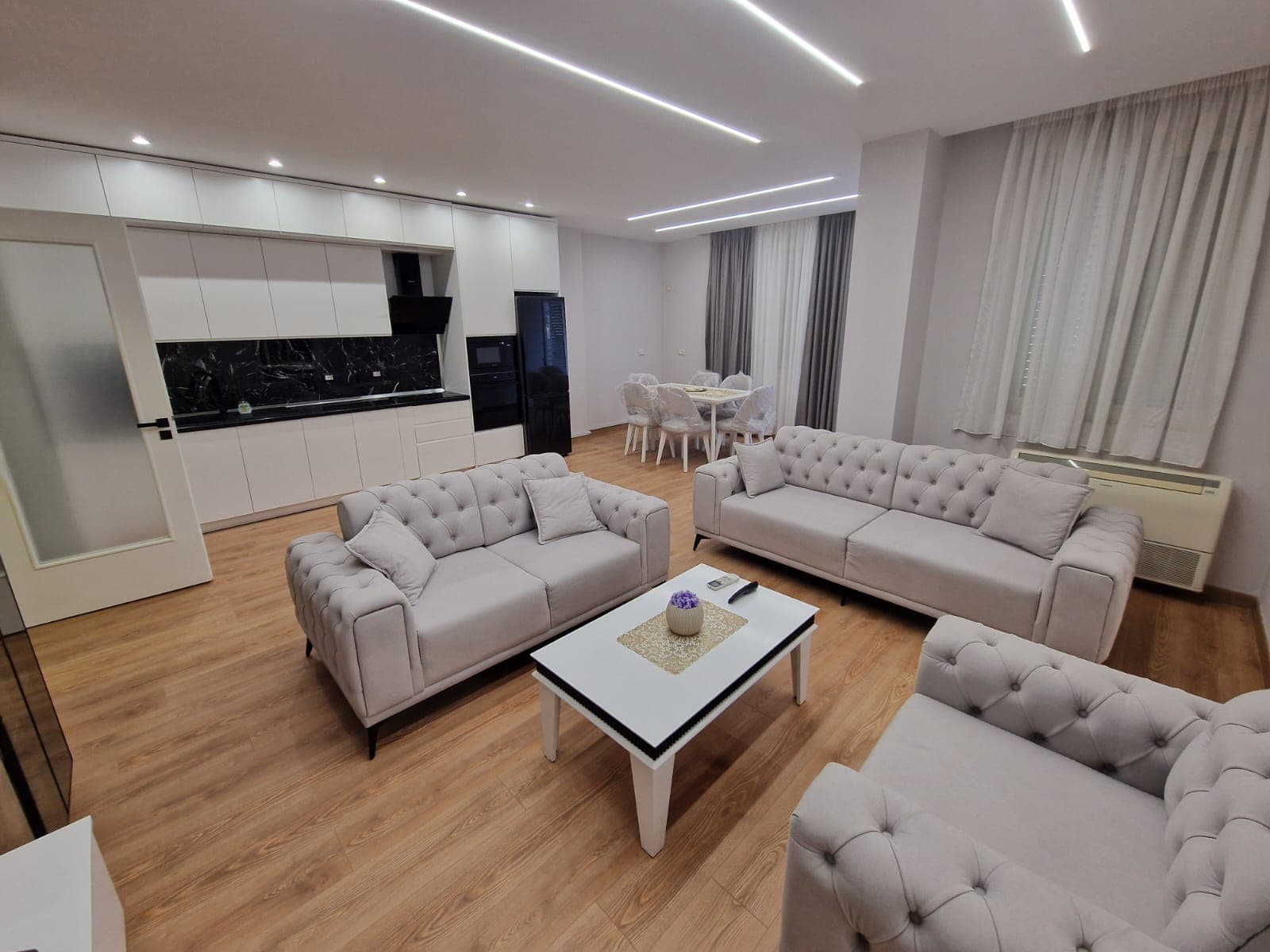 Apartament 4