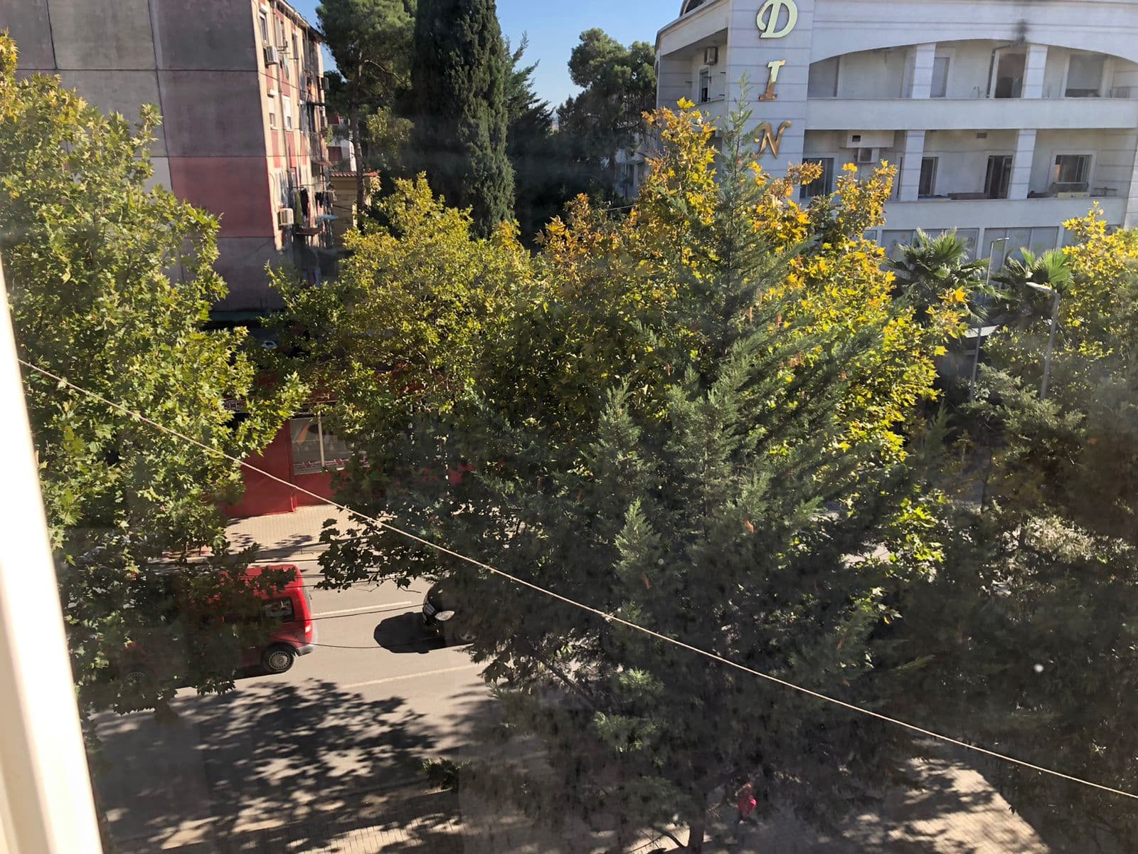 Shitet Apartament 2