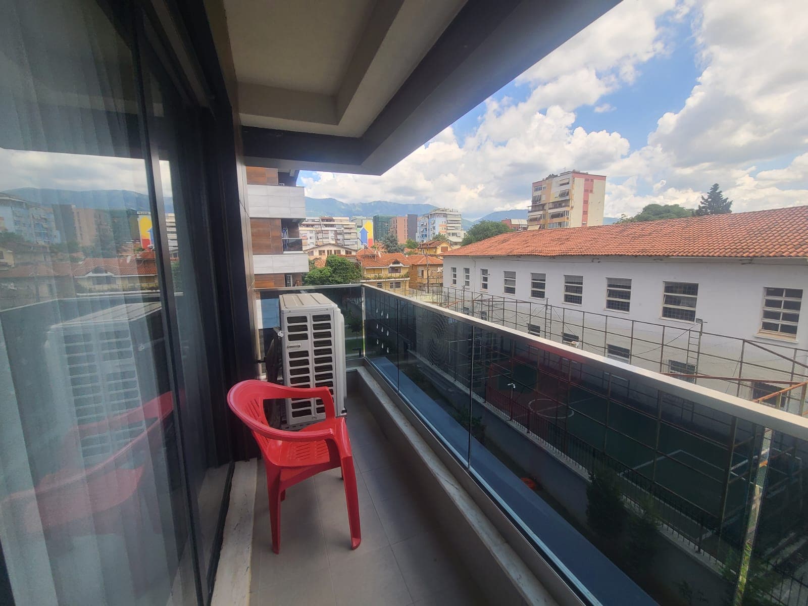 Apartament 4