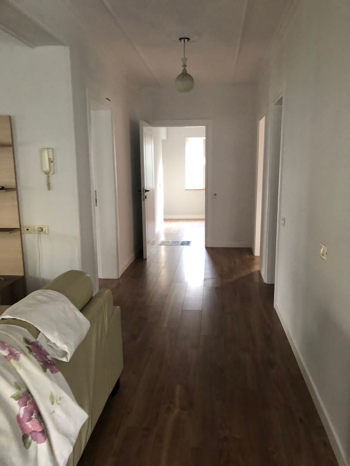 Jepet me Qera Apartament 2