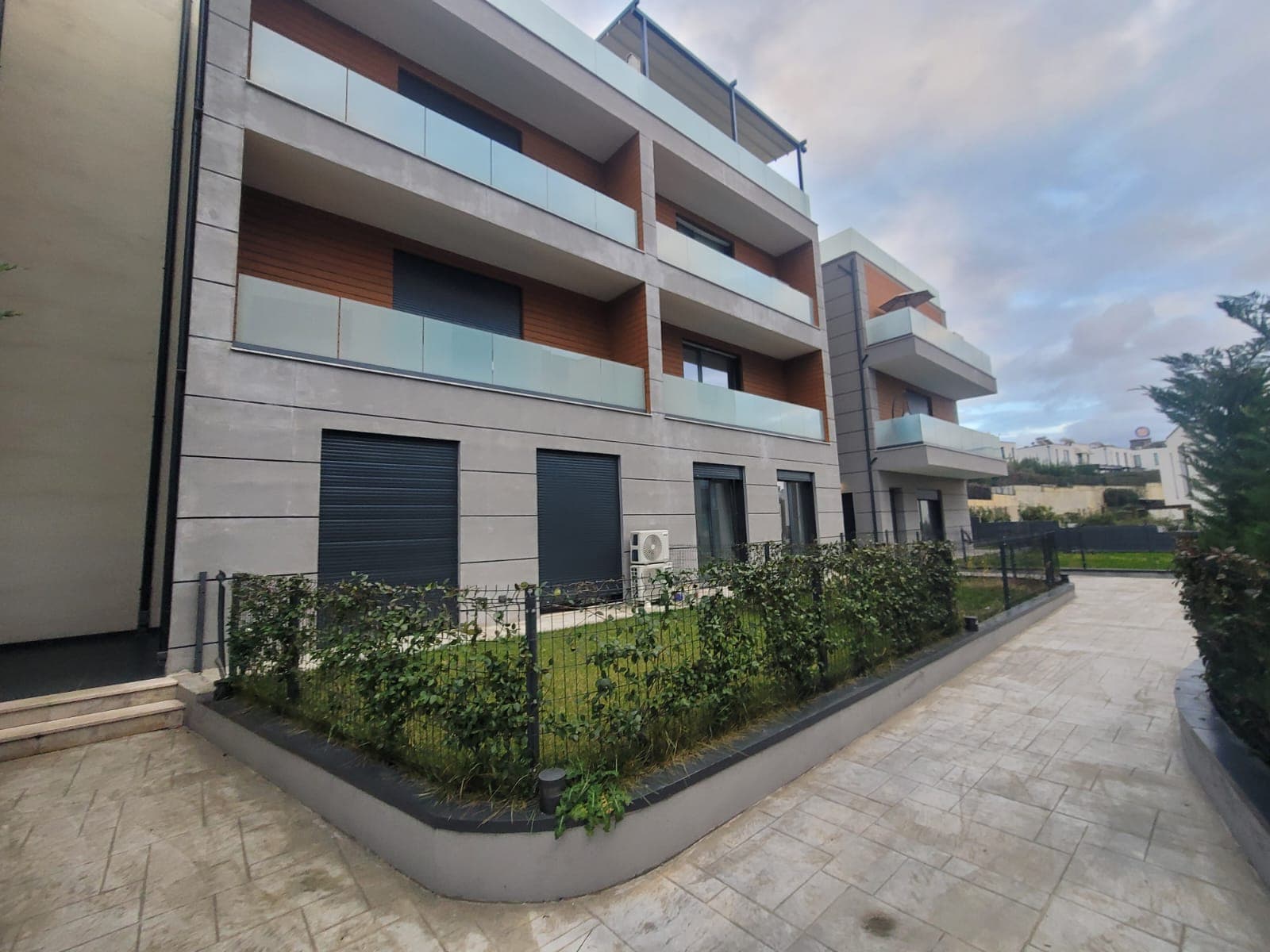 Apartament ne Rezidence 2