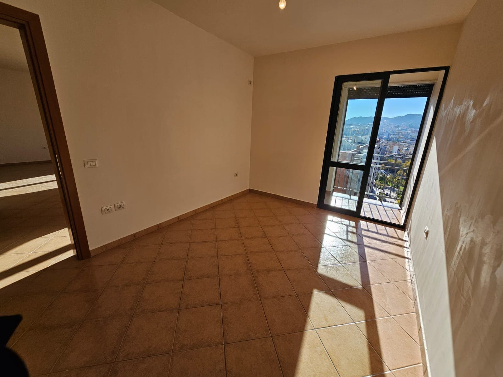 Apartment for sale in Tiranë 4