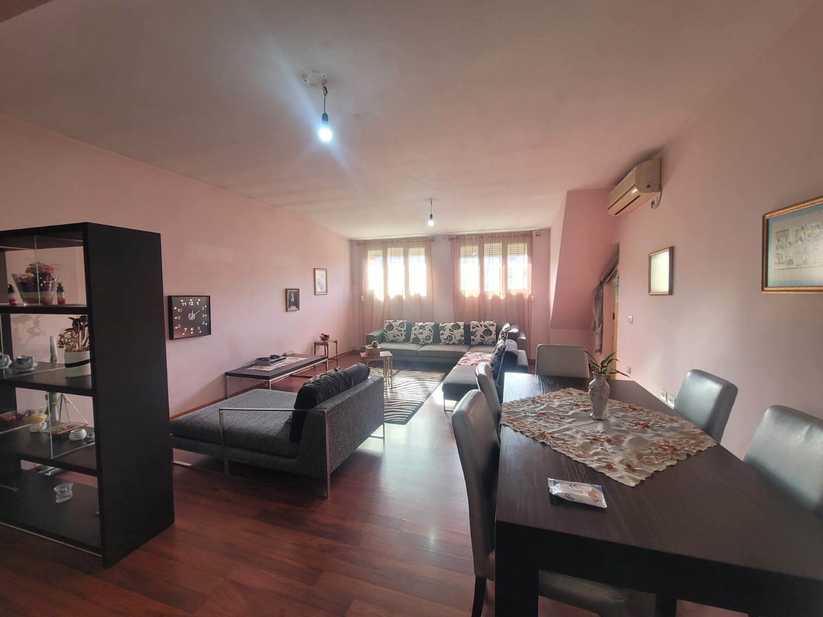 Apartament 4