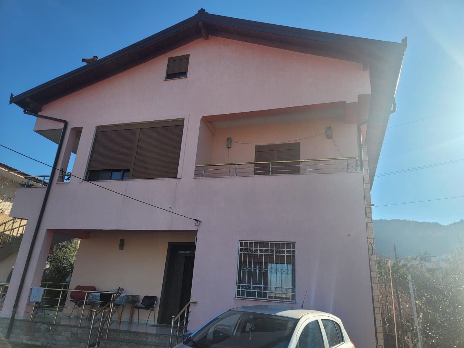 Home for sale in Tiranë 3