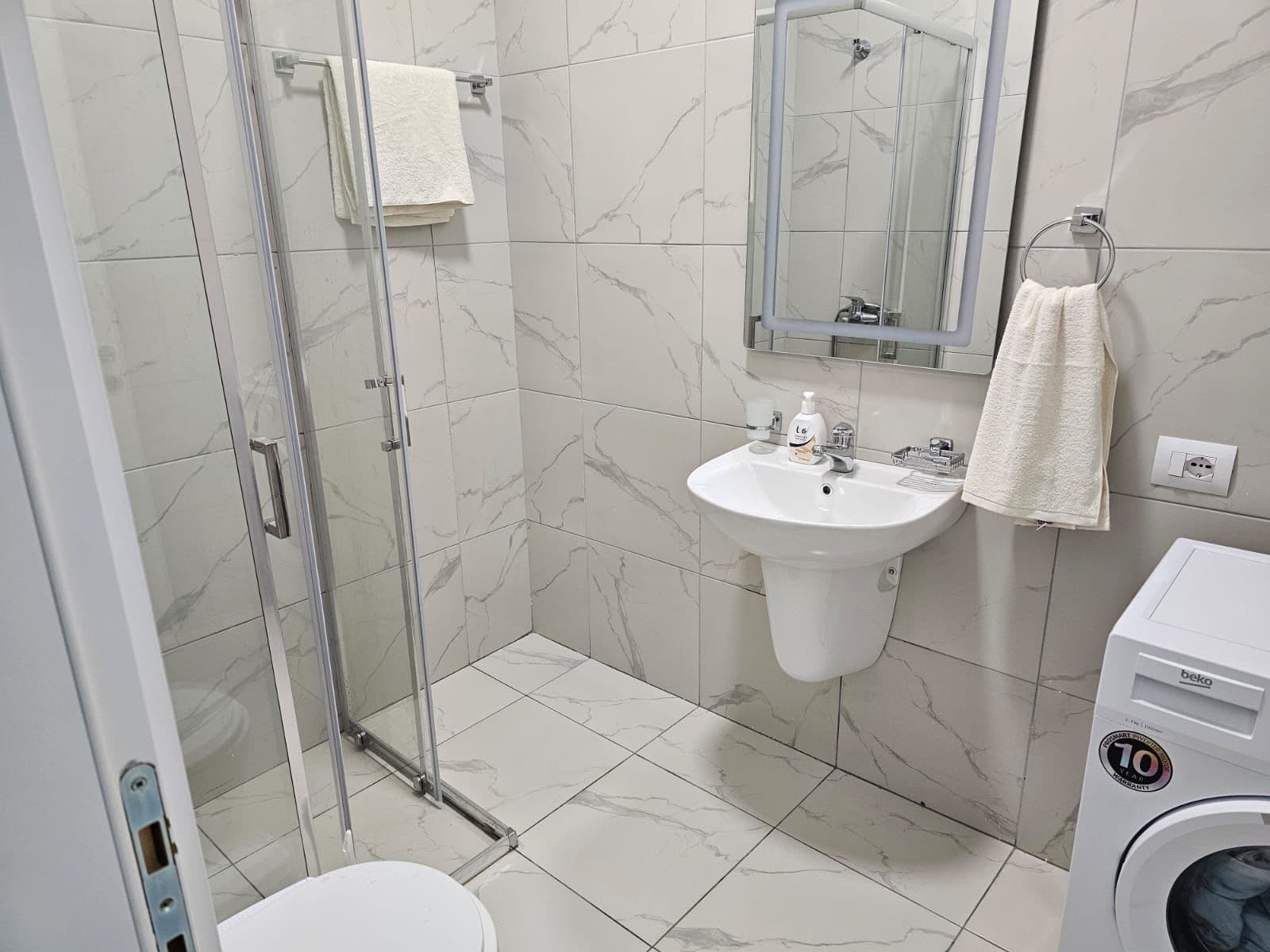Apartament 4