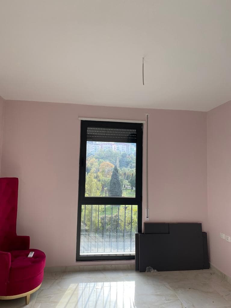 Shitet Apartament 4