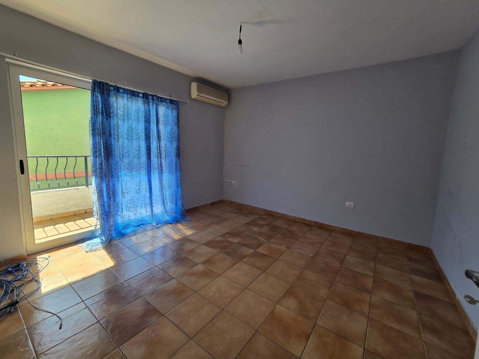 Apartament 4