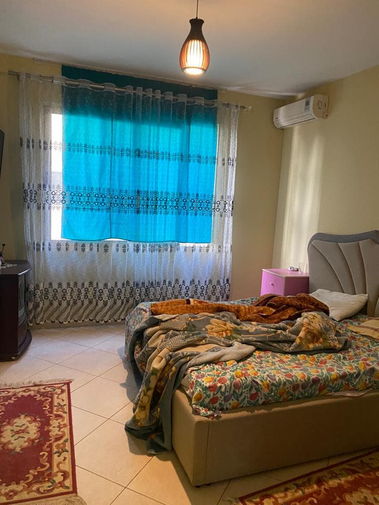 Shitet Apartament 2
