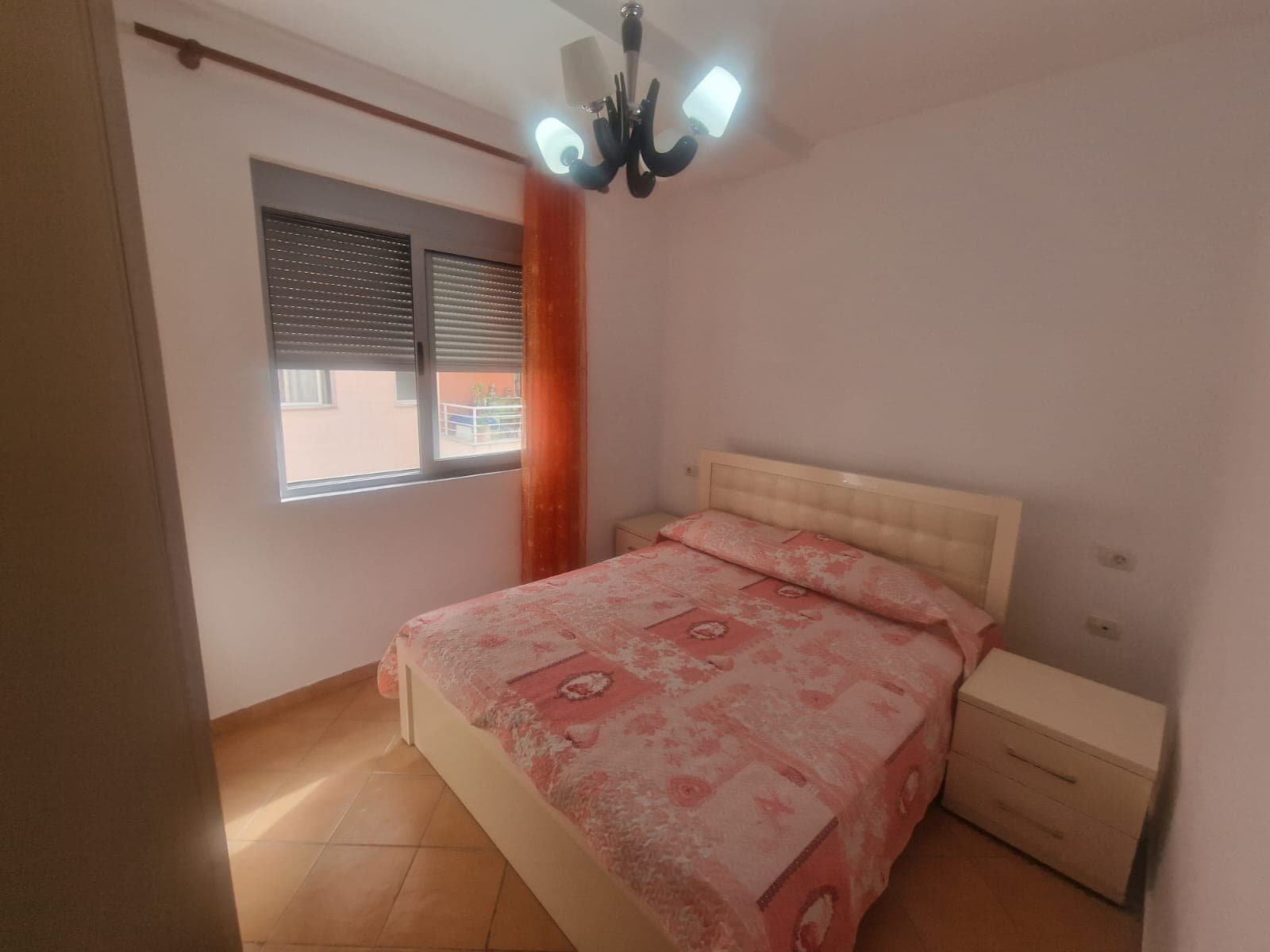 Apartament 4