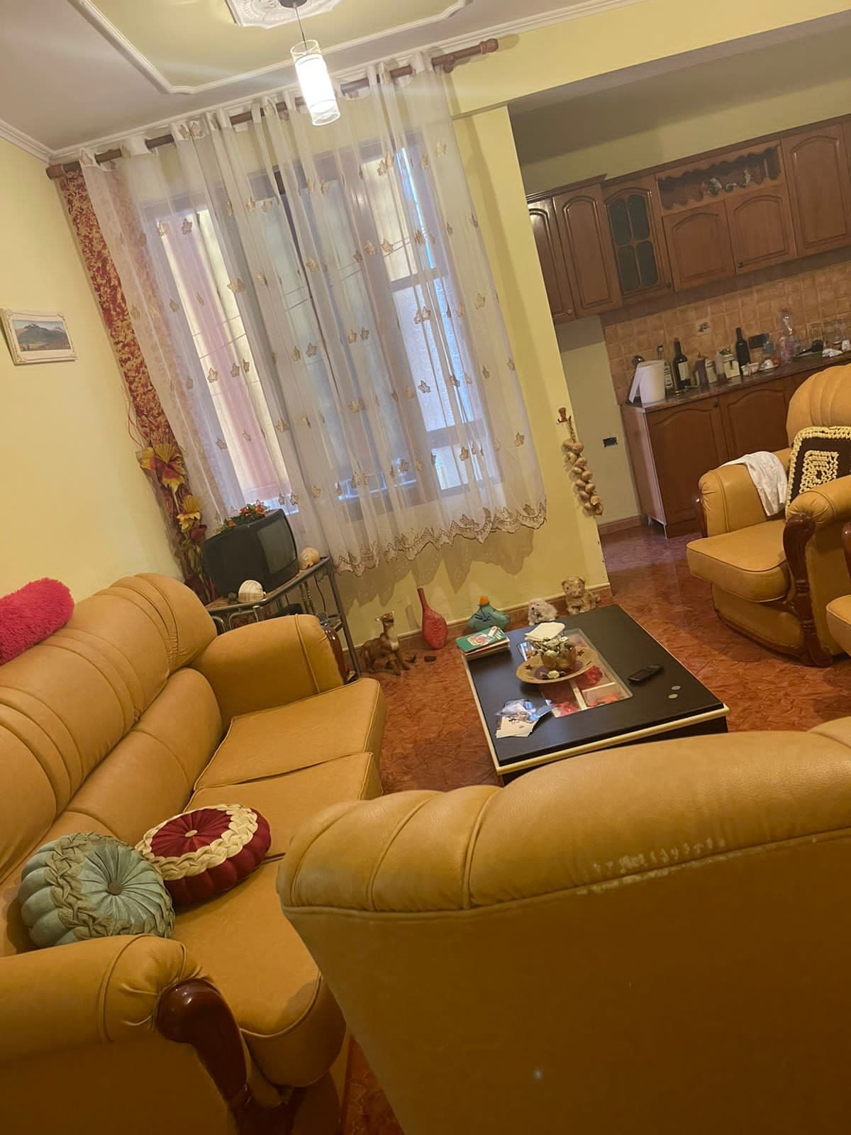 Shitet Apartament