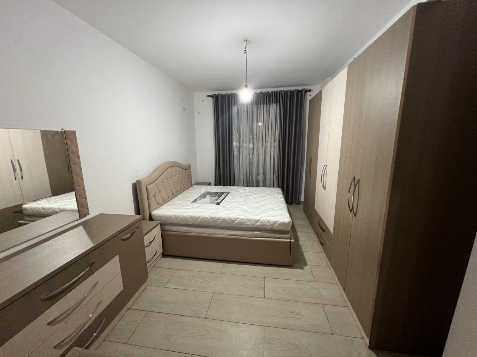 Apartament 4