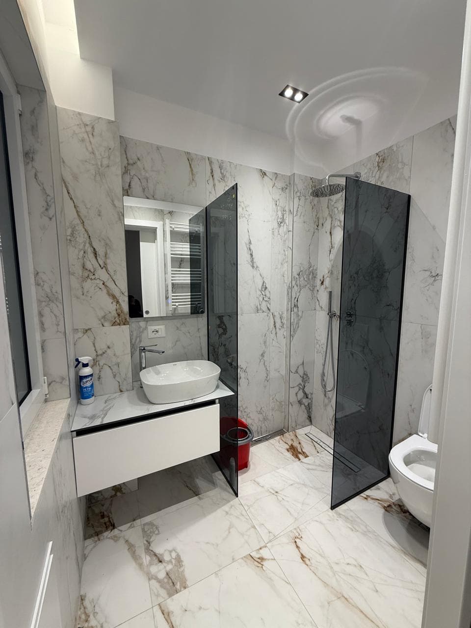 Apartament 4