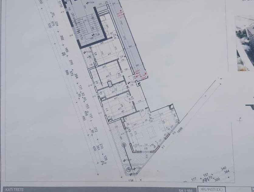Shitet Apartament 3+1 4