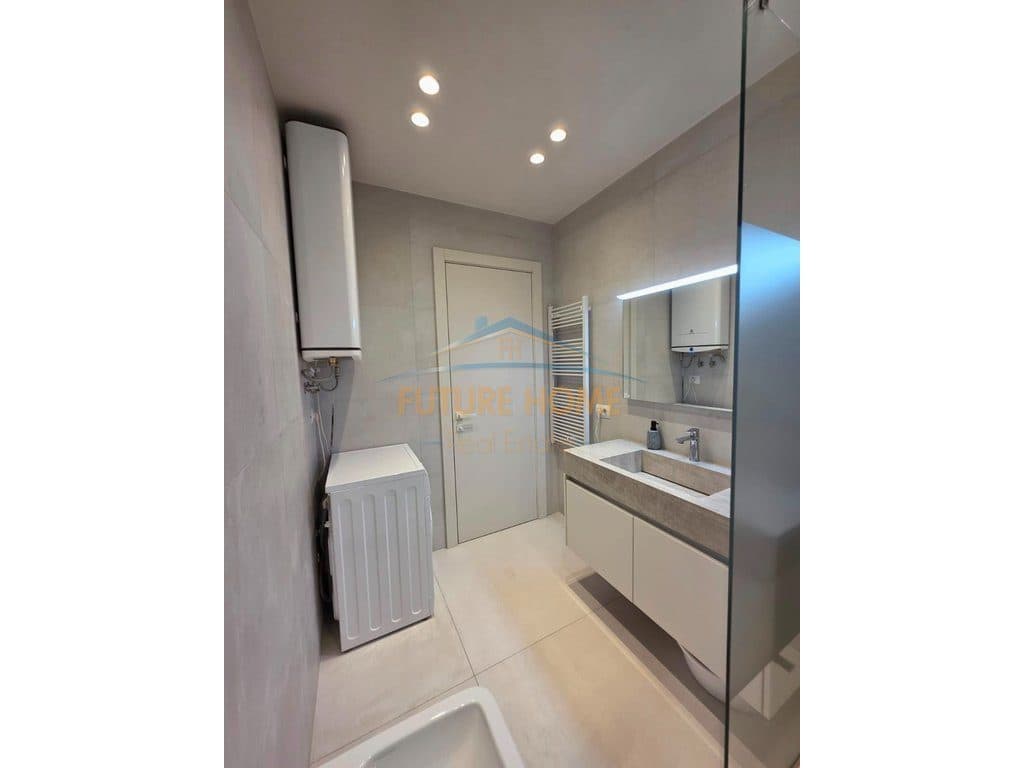 Shitet, Apartament 1+1+Post Parkimi, Perla Resort, Gjiri Lalëzit