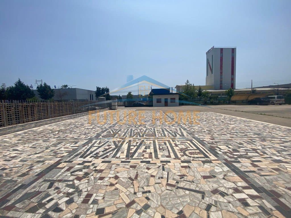 Qera, Kapanon, Vorë, Tiranë