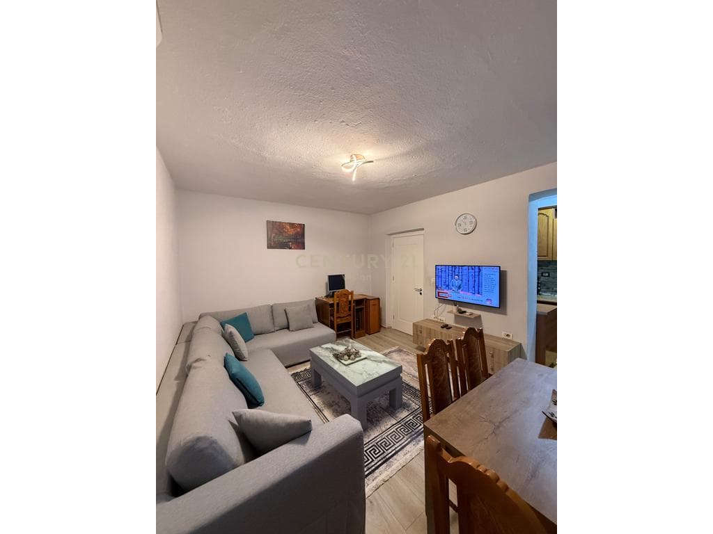 Apartament 1+1 për Qira në Tophane, Shkodër | 55 m² 4