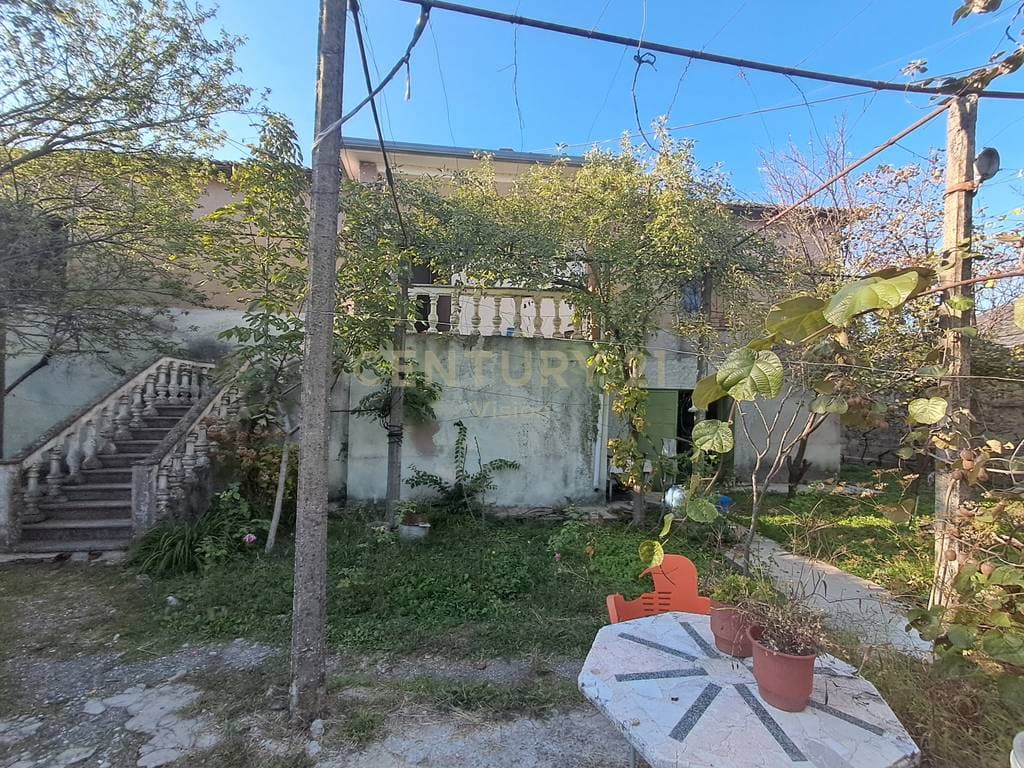 Shtëpi private 2-kateshe Për Shitje në Tepe, Unaza Lindore, Shkodër | 1140 m²