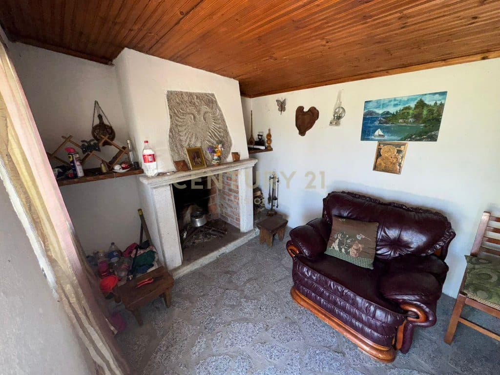 Shtëpi private + toke për shitje në Golem, Shkodër | 1000 m² 4