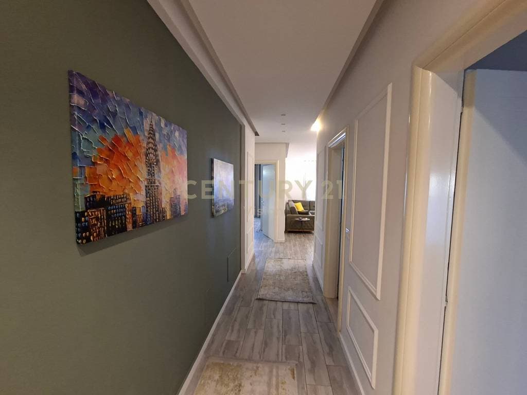 Apartment 2+1+2 for sale near Restaurant Tradita Shkoder 3