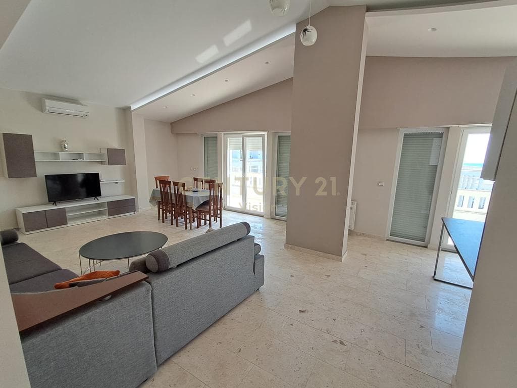 Penthouse 3+1+2 Për Shitje tek Grand Europa Resort në Velipojë | 150 m²