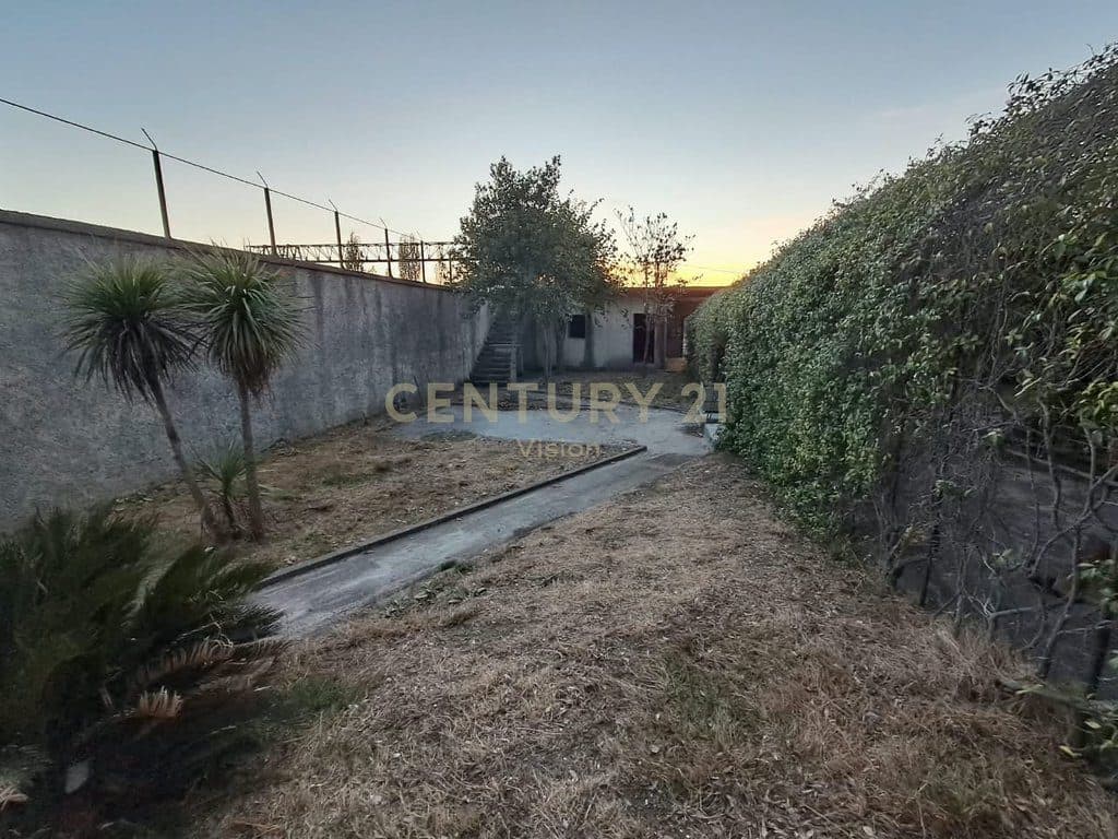 Vilë 3-kateshe +toke me qira në Fermentim, Shkodër | 1000 m² 4