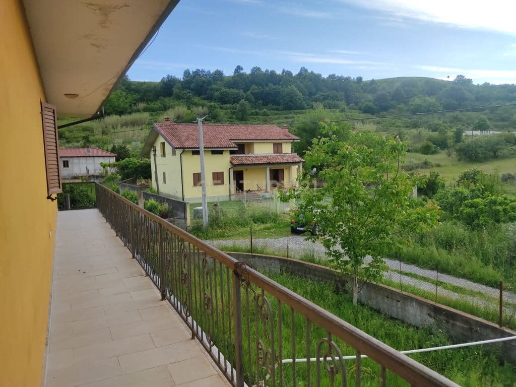 Vila 3 kateshe + truall për shitje në Rranxa, Bushat, Shkodër - 195000€ | 1139 m² 4