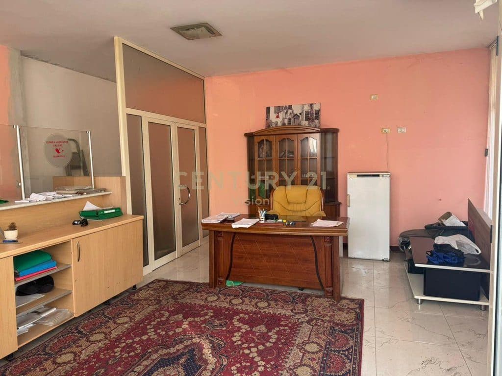 Business premises for rent near Dervishbeg Bridge, Shkoder